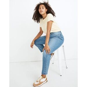 Madewell Classic Straight Jeans in Nearwood Wash Womens Size 35